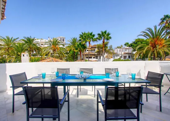 Modern Penthouse Frontline Urbanisation