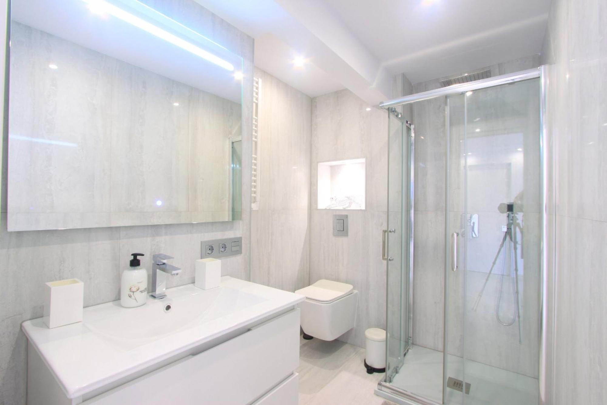 Modern Penthouse Frontline Urbanisation Marbella